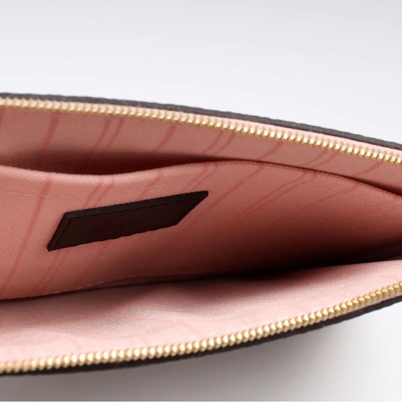 Louis Vuitton Neverfull Pouchette - Picture 3 of 5